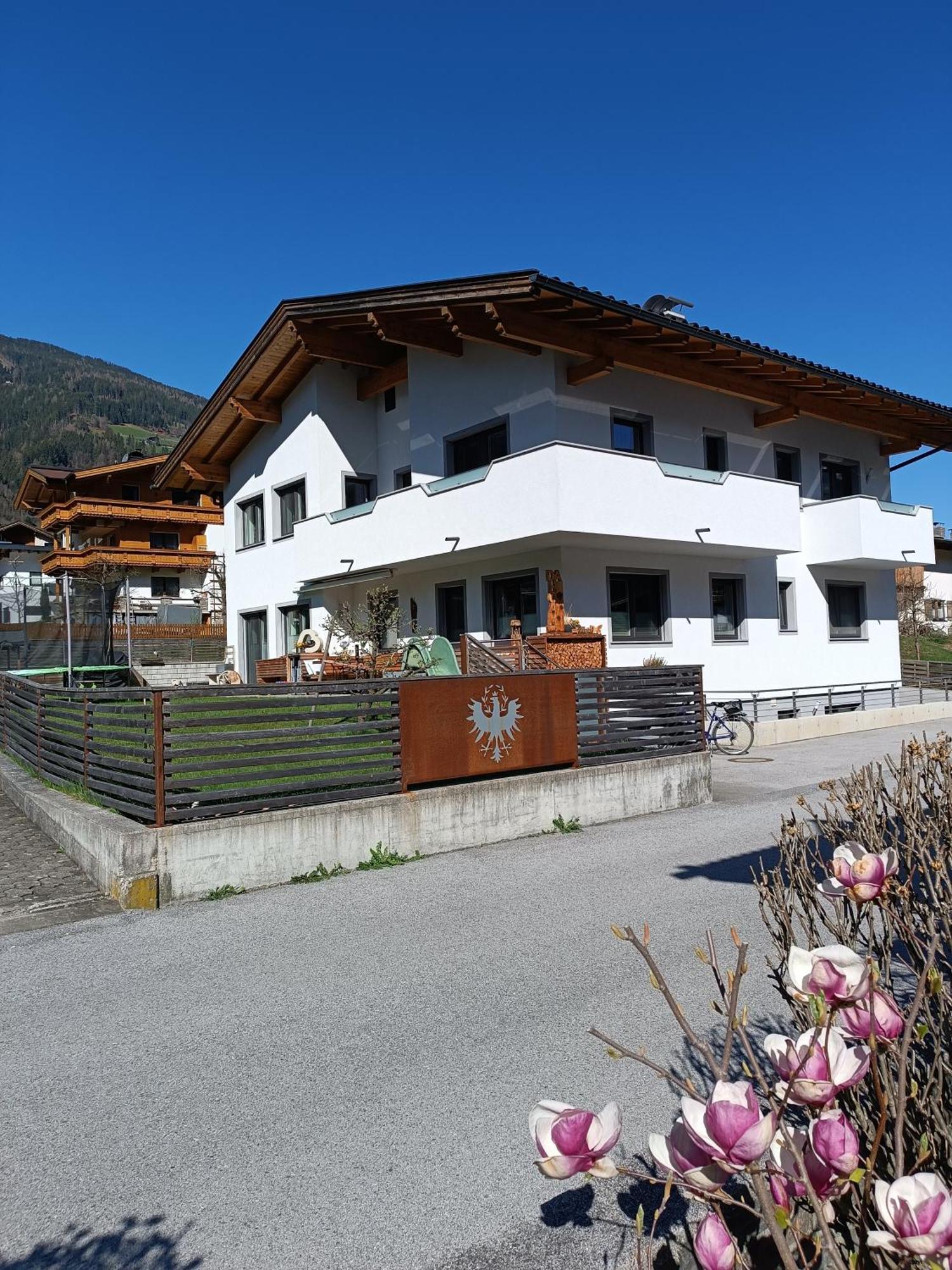 Appartamento Schweinberger Sixtus Aschau Im Zillertal Esterno foto