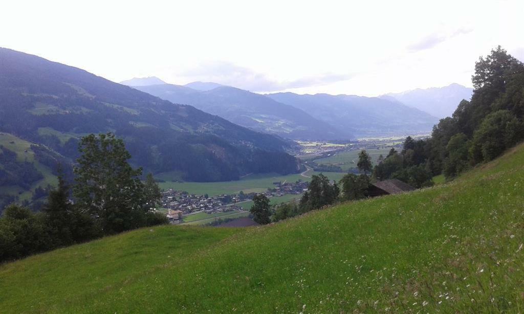 Appartamento Schweinberger Sixtus Aschau Im Zillertal Esterno foto
