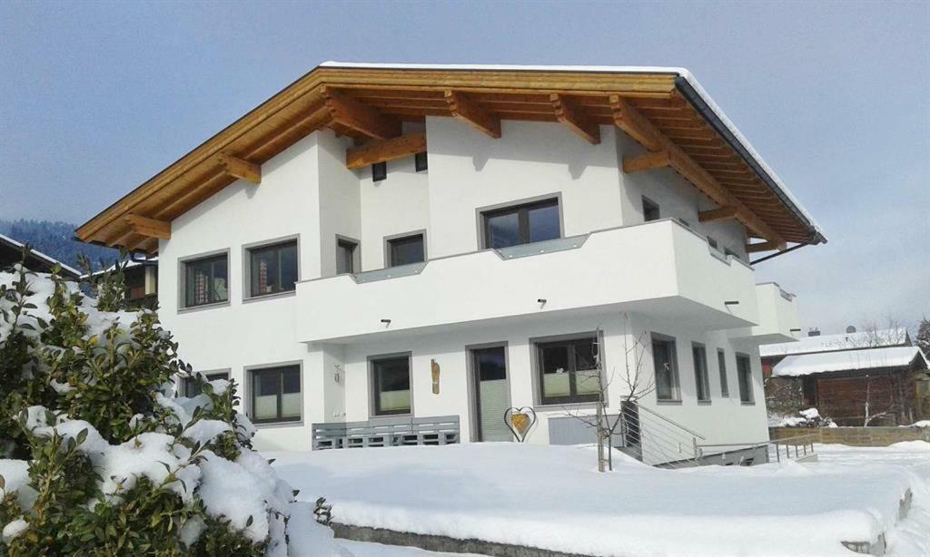 Appartamento Schweinberger Sixtus Aschau Im Zillertal Esterno foto