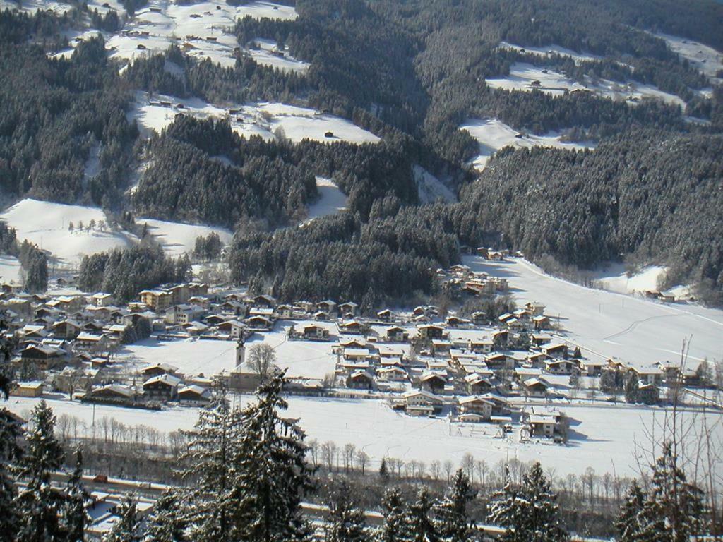 Appartamento Schweinberger Sixtus Aschau Im Zillertal Esterno foto