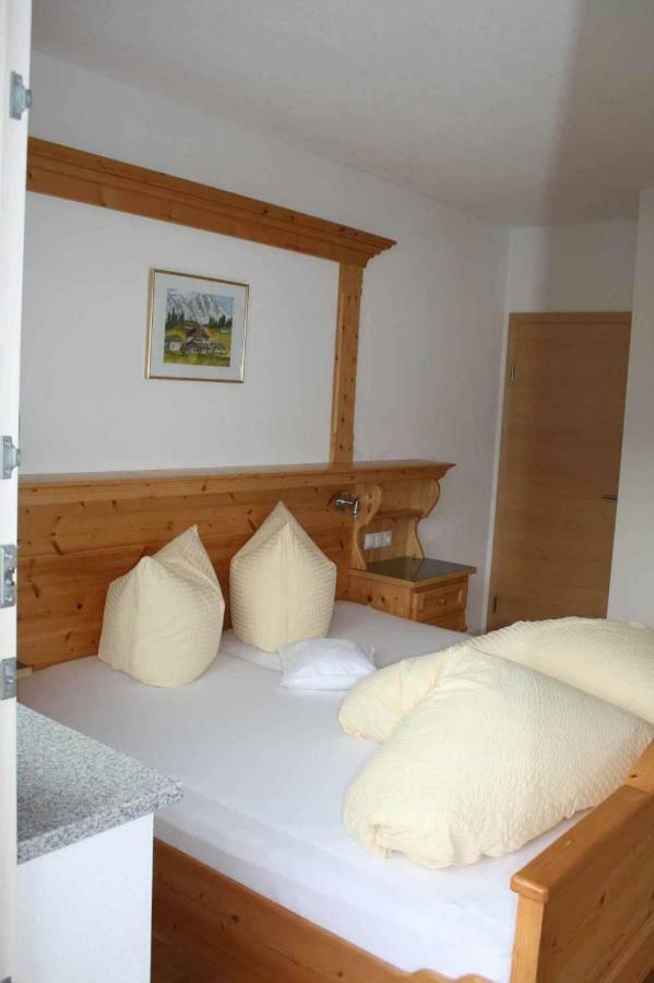Appartamento Schweinberger Sixtus Aschau Im Zillertal Esterno foto